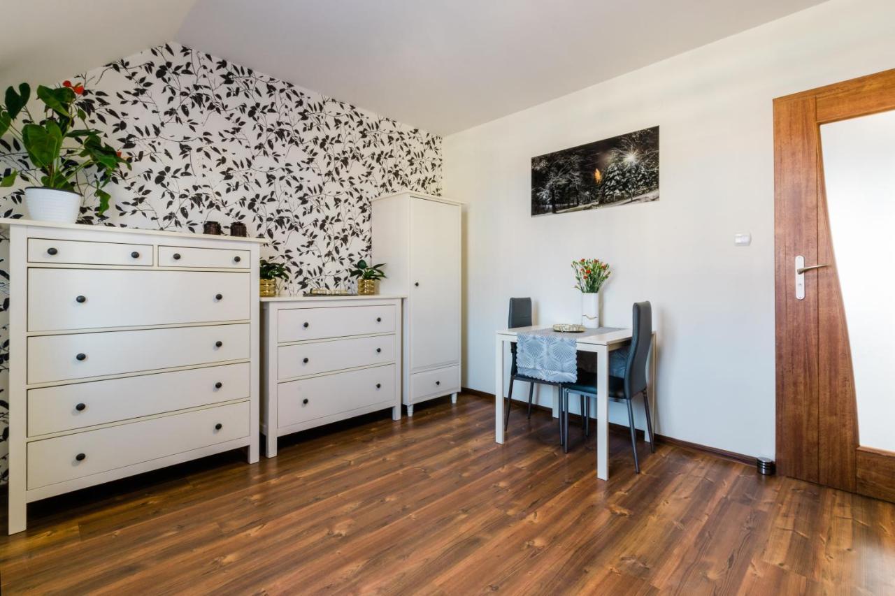 Appartement Belweder Diamentowy à Olsztyn  Extérieur photo